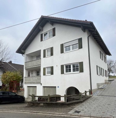 Großzügige Wohnung/DHH im Grünen
