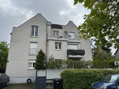 Gepflegte 1-Zimmer Wohnung mit Balkon in Köln-Buchheim
