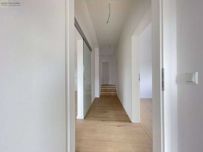 NEU! 3 Zimmer Wohnung mit offenem Küchen-, Ess- und Wohnbereich