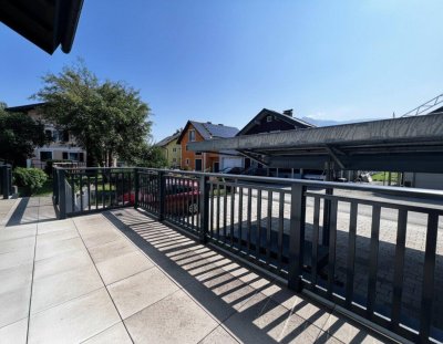 Großzügige Terrassenwohnung am grünen Stadtrand