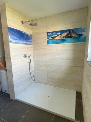 Luxus Wohnung in Schwabmünchen, 3 ZKB, mit neuer Küche,Vollwärmeschutz,Balkon,neuer Heizung, Carport