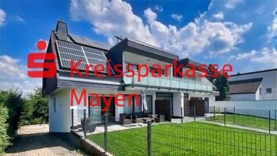 Erdgeschoßwohnung mit Terrasse, Balkon und Gartenanteil. Aktuell vermietet.