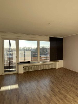 • Moderne 3-Zimmer-Wohnung mit Balkon & Garage in zentraler Lage