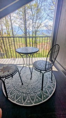 Exklusive 1-Zimmer-Wohnung mit Balkon und Seeblick