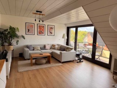 Schöne und helle 2-Zimmer-Dachgeschosswohnung mit Balkon in Münster Düesbergviertel