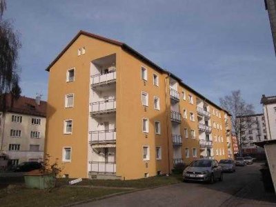 Renovierte 2,5 Zimmer Wohnung mit Balkon und Pelletofen!