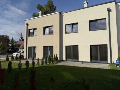 Geräumiges 5-Zimmer Reihenhaus in Berlin-Französisch Buchholz (Pankow)