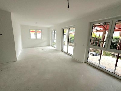 So schön und noch zu Kaufen: Gartenwohnung mit Georgi Berg Blick! Bereits im Dezember 2025 bezugsfertig!