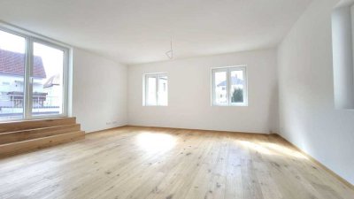Großzügige Erdgeschosswohnung mit hochwertiger Ausstattung und großer Terrasse