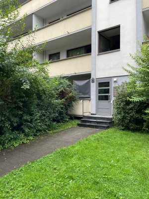 1,5-Zimmer-Wohnung mit EBK und Balkon