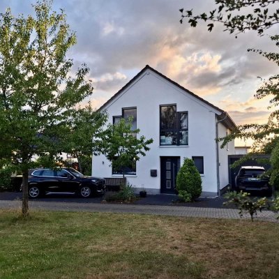 Modernes Haus in Witten-Heven, Energieklasse A – Toplage an Ruhr und See