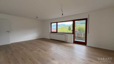 Großzügige 4,5 Zi.-Wohnung mit traumhaftem Blick auf den Rosenstein - Erstbezug nach Kernsanierung!