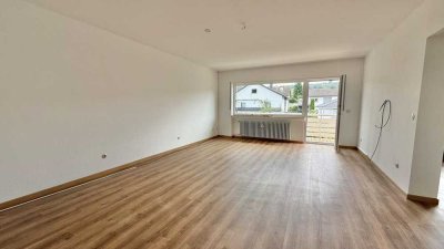 Erstbezug nach Renovierung: Großzügige 4-Zimmer-Wohnung mit Balkon in Dellfeld