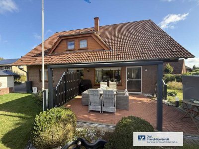 "Ein Haus - zwei Wohnungen" in bevorzugter Lage auf Erbbaugrundstück
