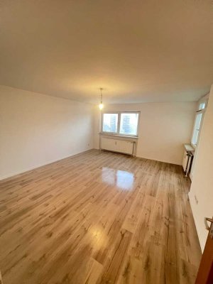Kapitalanlage Renovierte 3-Zimmer-Wohnung im Münchener Westen