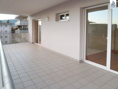 Perfekt aufgeteilte 2-Zimmerwohnung mit großer Terrasse in zentraler Lage