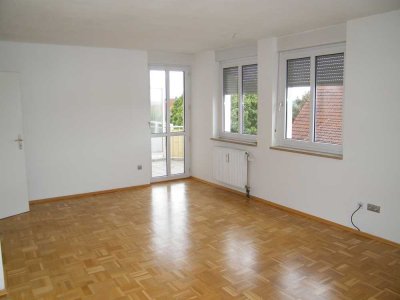 Attraktive 4-Zimmer-Maisonette-Wohnung mit Einbauküche in Amberg