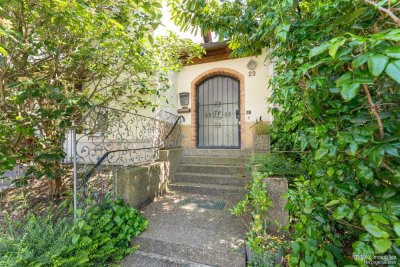 Attraktive Kapitalanlage: Zwei vermietete Häuser in ruhiger Ortsrandlage