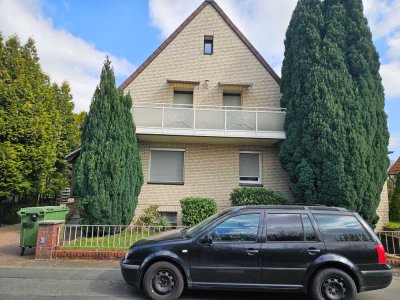 Geschmackvolle, sanierte 3-Zimmer-Wohnung mit gehobener Innenausstattung mit Balkon in Garbsen