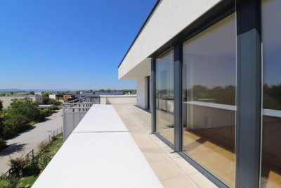 Exklusive Dachgeschosswohnung mit Seezugang