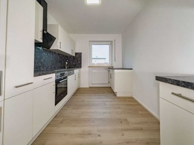 Ankommen. Wohlfühlen. Zuhause sein. - Frisch sanierte 3-Zimmer-Wohnung mit Balkon und Garage