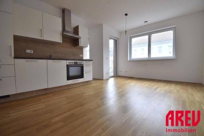 STILVOLLE 1 ZIMMERWOHNUNG MIT LOGGIA - TOP 2.4