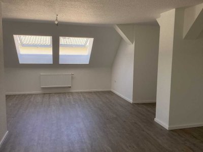 Helle und einzigartige Wohnung sucht Nachmieter