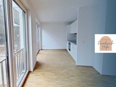 Großzügige 3-Zimmer-Wohnung mit exklusiver Ausstattung inkl. EBK und Balkon ++