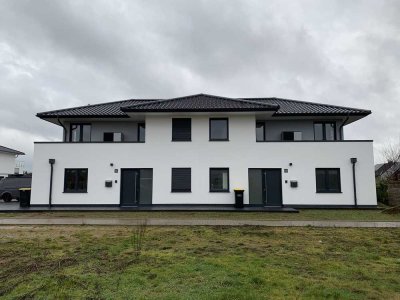 NEUBAU Doppelhaushälfte zur Miete Zweifamilienhaus in Minden Dankersen 5 Zimmer Doppelhaus Haus