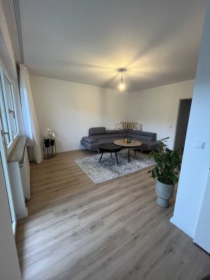 Kernsanierte 3 Zimmer Wohnung