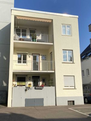 Ruhige 2023 renovierte 3-Zi.-Whg. mitten in Nellingen