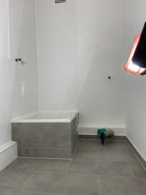 41 m² Wohnküche, Schlafzimmer , neues Bad