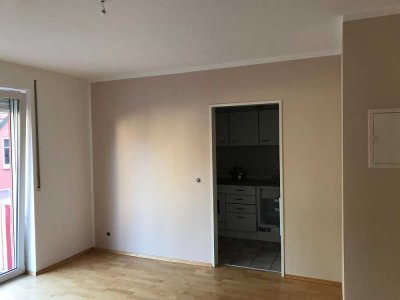 Gepflegte 2-Zimmer-Wohnung mit Balkon in Dachau