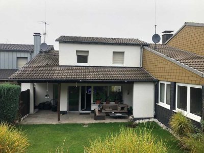 4-Zimmer-Reihenhaus mit sehr niedrigem Energieverbrauch in Meinerzhagen Rothenstein