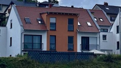 Doppelhaushälfte mit  4 Schlafzimmer in Obb/Eisenbach
