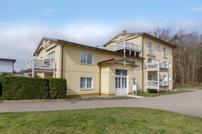 Dauerwohnen und Ferienvermietung genehmigt / Garage