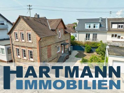 Perfektes Familienhaus mit Garten im Schwanheimer Ortskern!