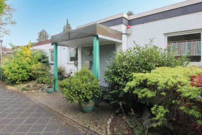 Bungalow mit Garten, Terrasse, Grillplatz, ausgebautem Keller und Garage in gepflegter Nebenstraße!