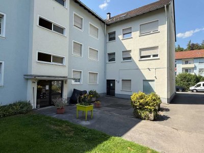 Stilvolle 3-Zimmer-Wohnung mit Charme, Balkon und Stellplatz