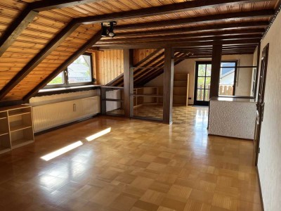 Ansprechende 3-Raum-Wohnung mit EBK und Balkon in Oberhausen-Rheinhausen