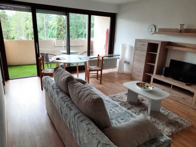 Zwei Zimmer Wohnung für Kurzzeit Miete (Mindestens 6 Monate)