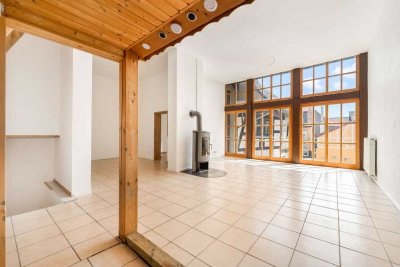 Charmante, ausgebaute Scheune plus Fachwerkhaus mit Ausbaureserve in Lich-Muschenheim