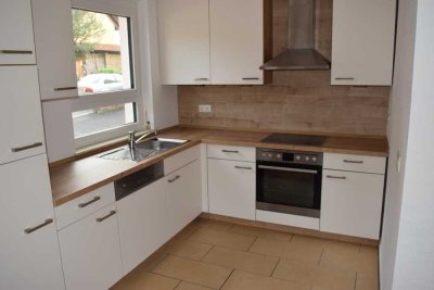 Schöne zwei Zimmer Wohnung mit Einbauküche, Lohr am Main,Steinbach