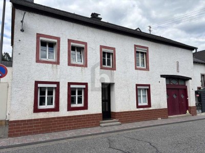 FAMILIENDOMIZIL, RENOVERIT, DOPPELGARAGE