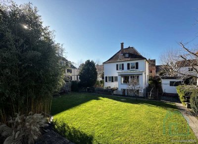 Charmantes Einfamilienhaus mit großem Garten im beliebten Heßheimer Viertel