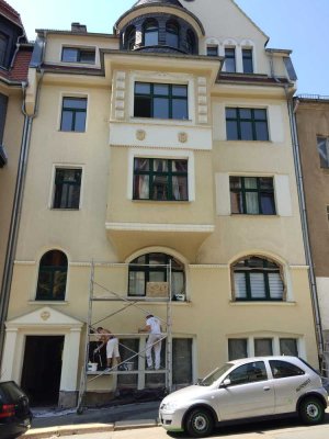 Attraktive 4-Zimmer-Dachgeschosswohnung mit Balkon in eleganter Ziegelstr. Plauen
