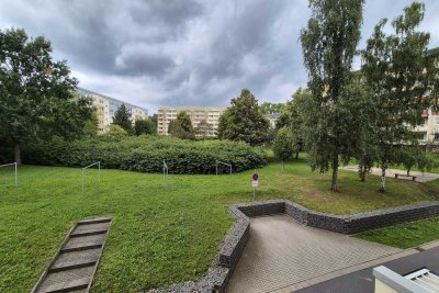 Neu sanierte Wohnung mit ruhigem, grünen Innenhof!!!