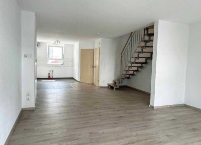 Familienfreundliches Reihenhaus in ruhiger Lage von Frankfurt-Harheim!