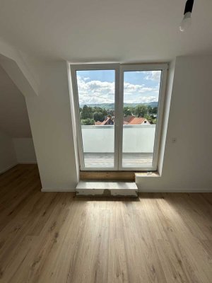 Erstbezug*Nur noch 3Wohnungen*Dachgeschoss mit Loggia zum Deister*Fußbodenheizung*Energieeffizienz A