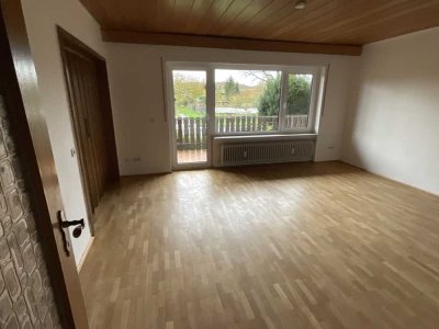 Helle 4-Zimmer-Wohnung in Sinsheim-Hoffenheim mit Gartenanteil